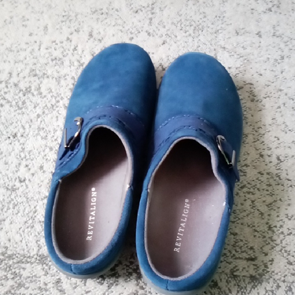 REVITALIGN Men's Blue Loafers